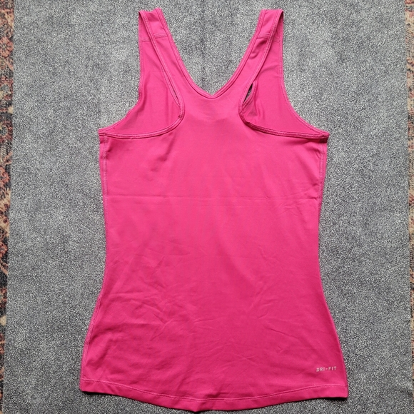Nike Pro dri-fit workout top - Picture 2 of 9